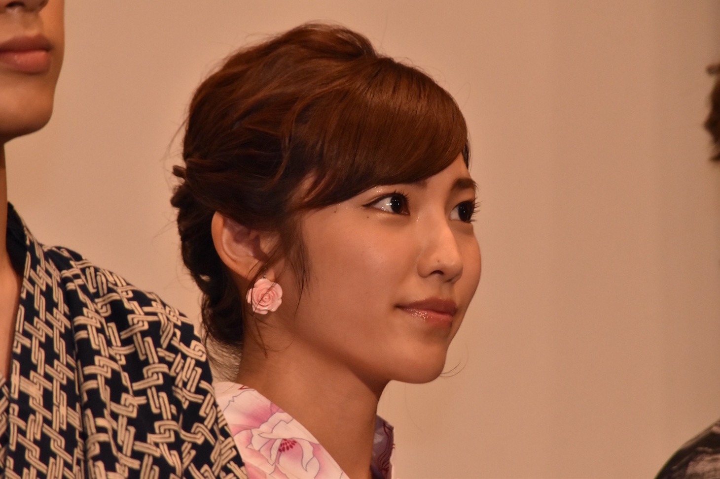 立石晴香