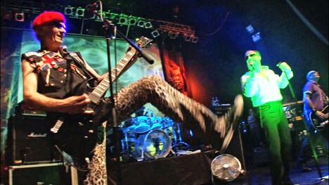 「地獄に堕ちた野郎ども」 (c) 2015 Damned Documentary LLC.