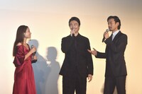 「シン・ゴジラ」初日舞台挨拶の様子。