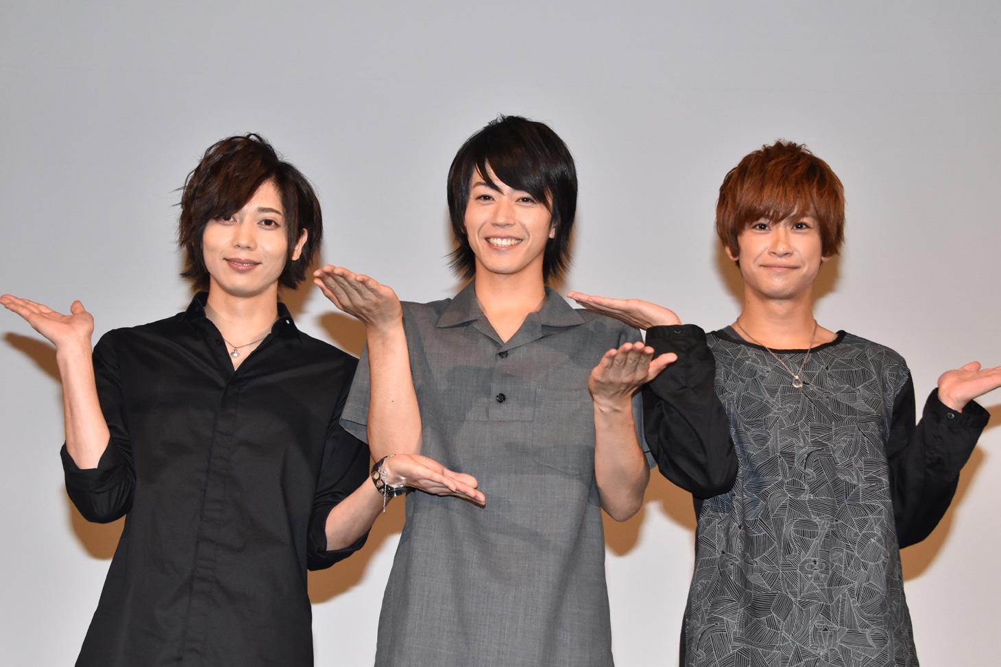「天秤をゆらす。」完成披露イベントの様子。左から染谷俊之、廣瀬智紀、赤澤燈。