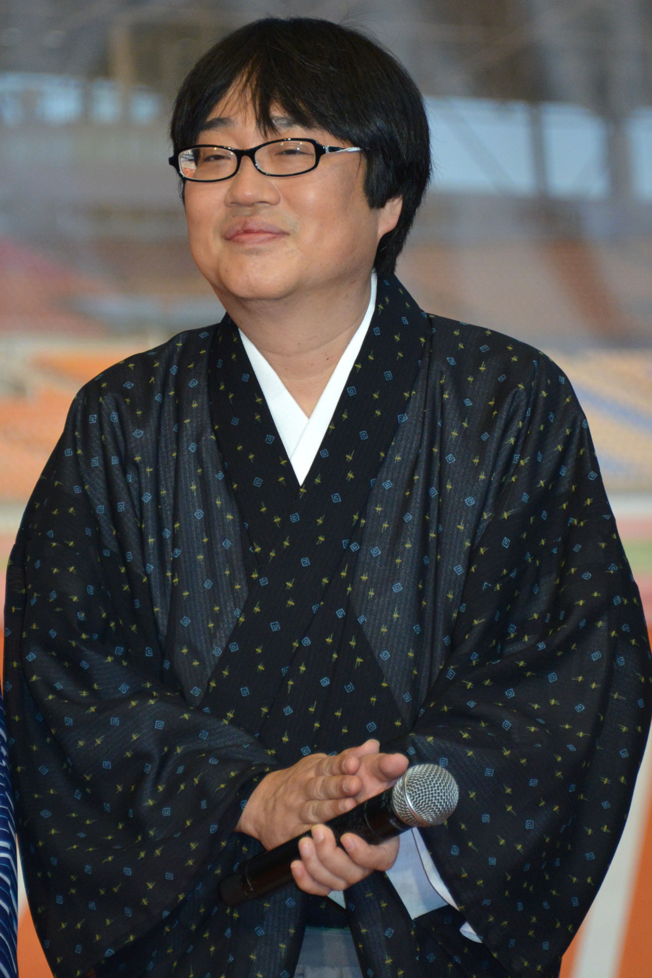 六角精児