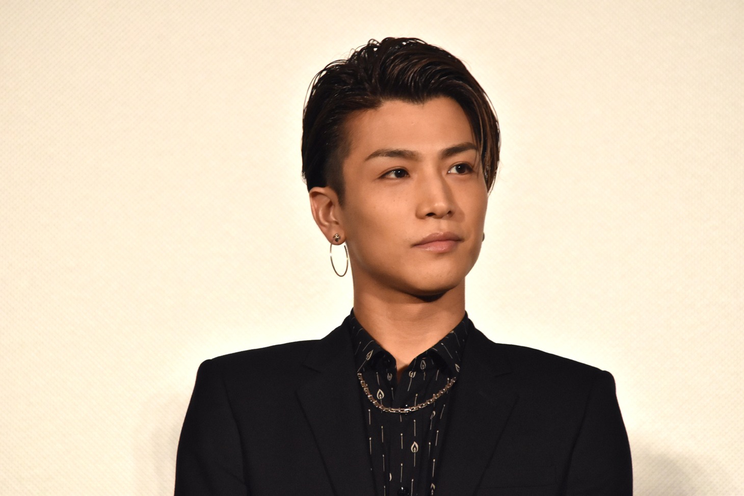 岩田剛典