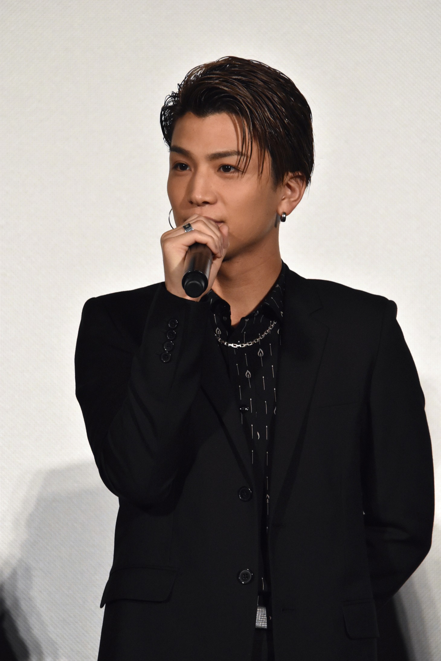 岩田剛典