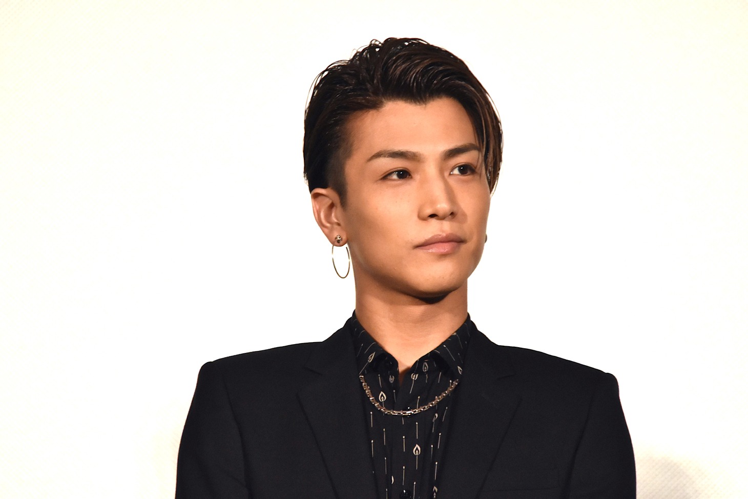 岩田剛典