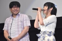 左から「劇場版アイカツスターズ！」スーパーバイザーの佐藤照雄、白鳥ひめ役の津田美波。