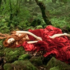 老婆が不思議な力で若返る、マッテオ・ガローネ「五日物語」予告解禁