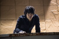 「裸のアゲハ」 (c)2016 OP PICTURES