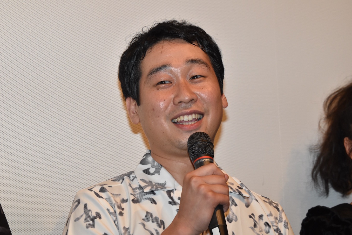 前野朋哉