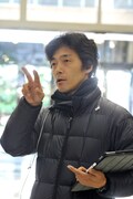 佐藤信介監督