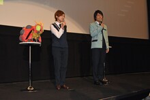 左から田村睦心、榎木淳弥。