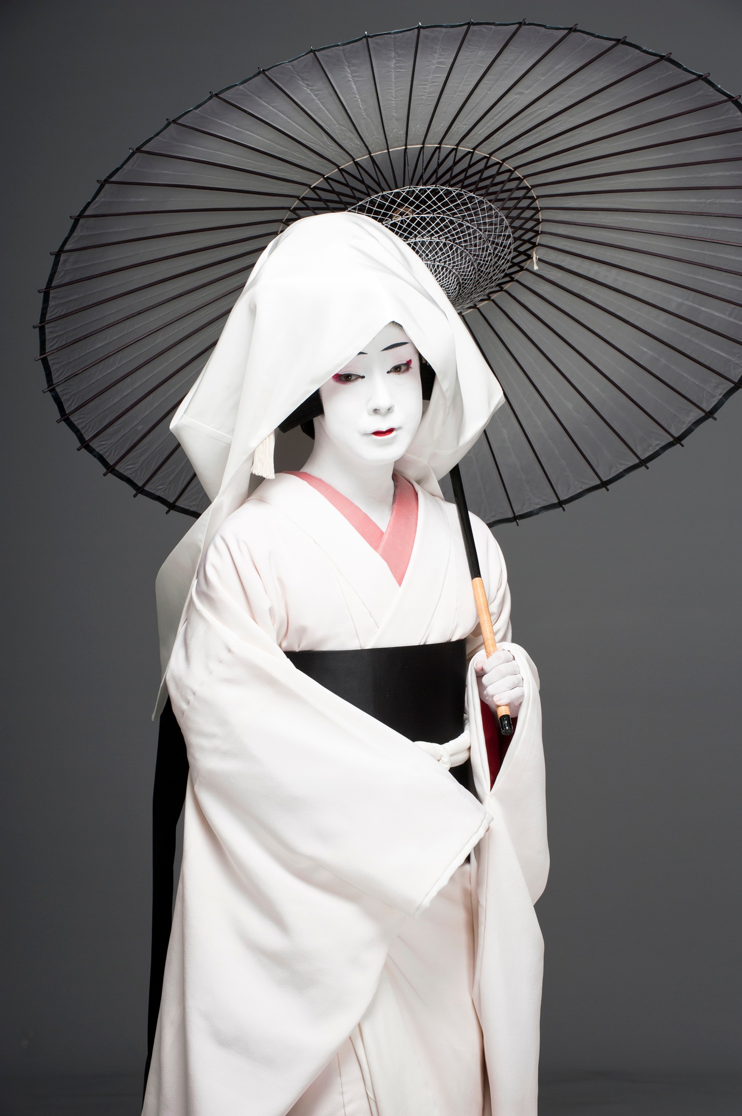「鷺娘」 (c)SHOCHIKU