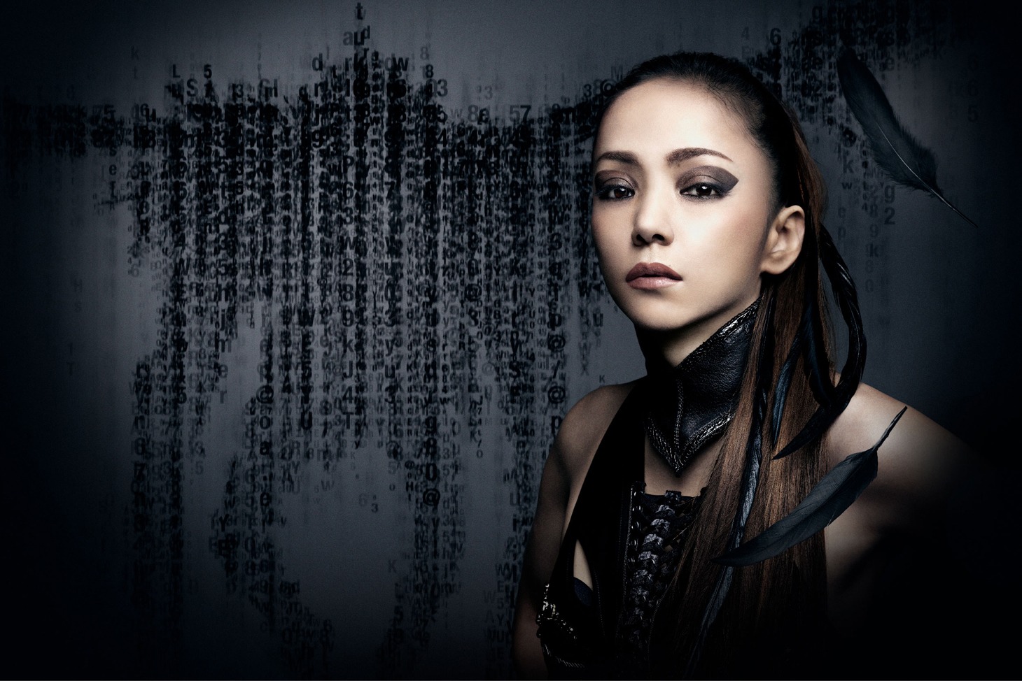 「デスノート Light up the NEW world」と安室奈美恵のコラボビジュアル。