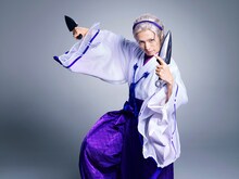 金城白子に扮する桐山漣。