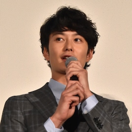 生田斗真が「『秘密』を末長く愛してほしい」、大友監督と吉川晃司の内緒話も