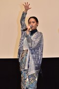 名乗りを披露する柳美稀。