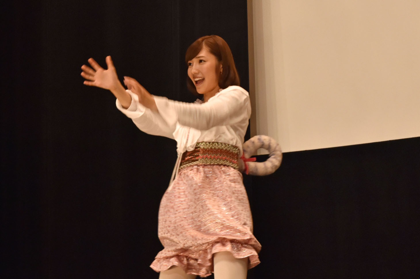 エンディングダンス生披露の様子。