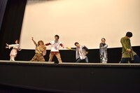 エンディングダンス生披露の様子。
