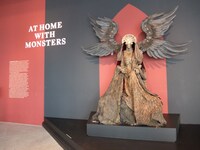 「Guillermo del Toro: At Home with Monsters」会場の様子。