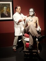 「Guillermo del Toro: At Home with Monsters」会場の様子。