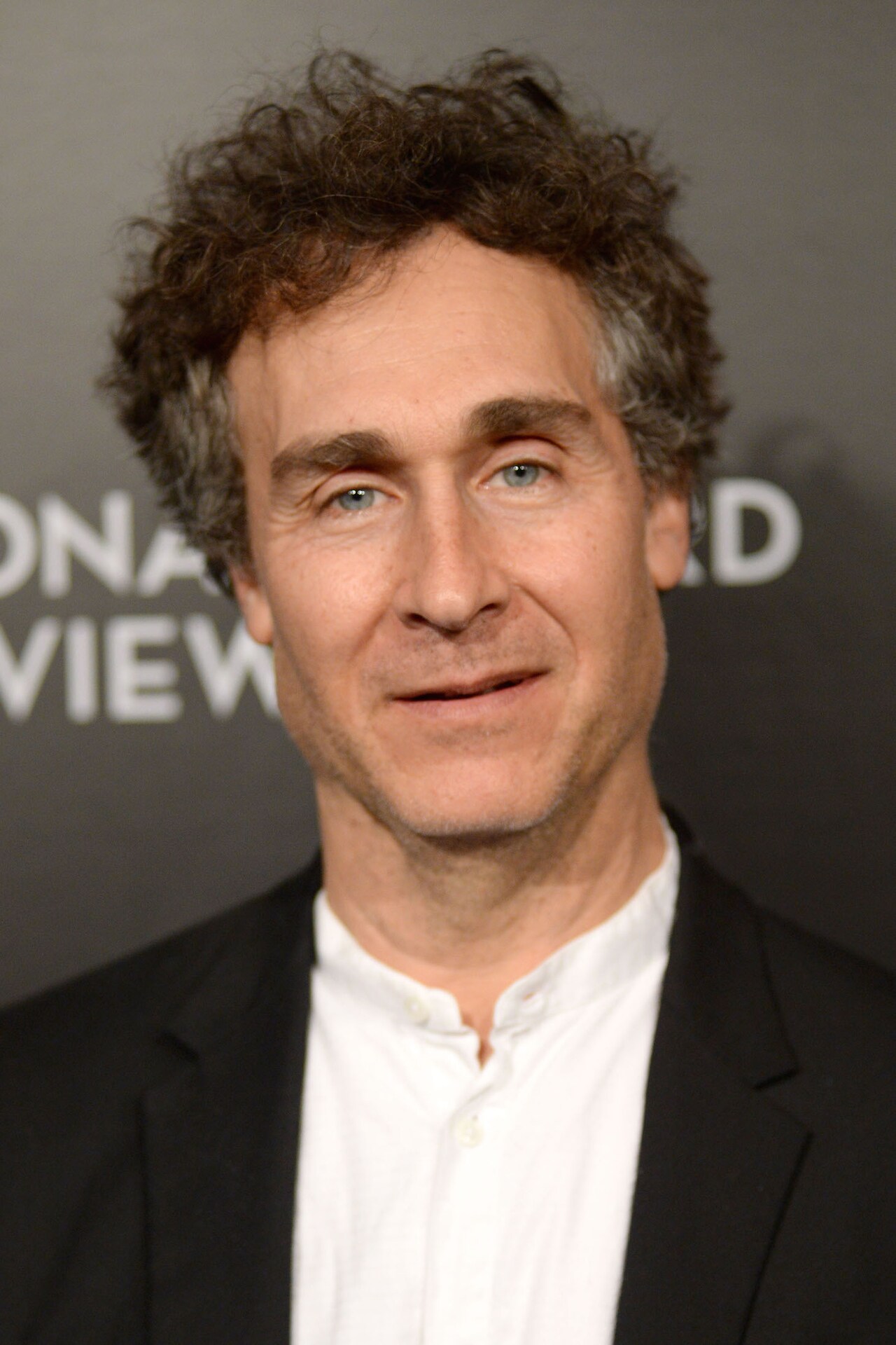 ダグ・リーマン、ギレルモ・デル・トロに代わりDCコミック原作映画の監督に