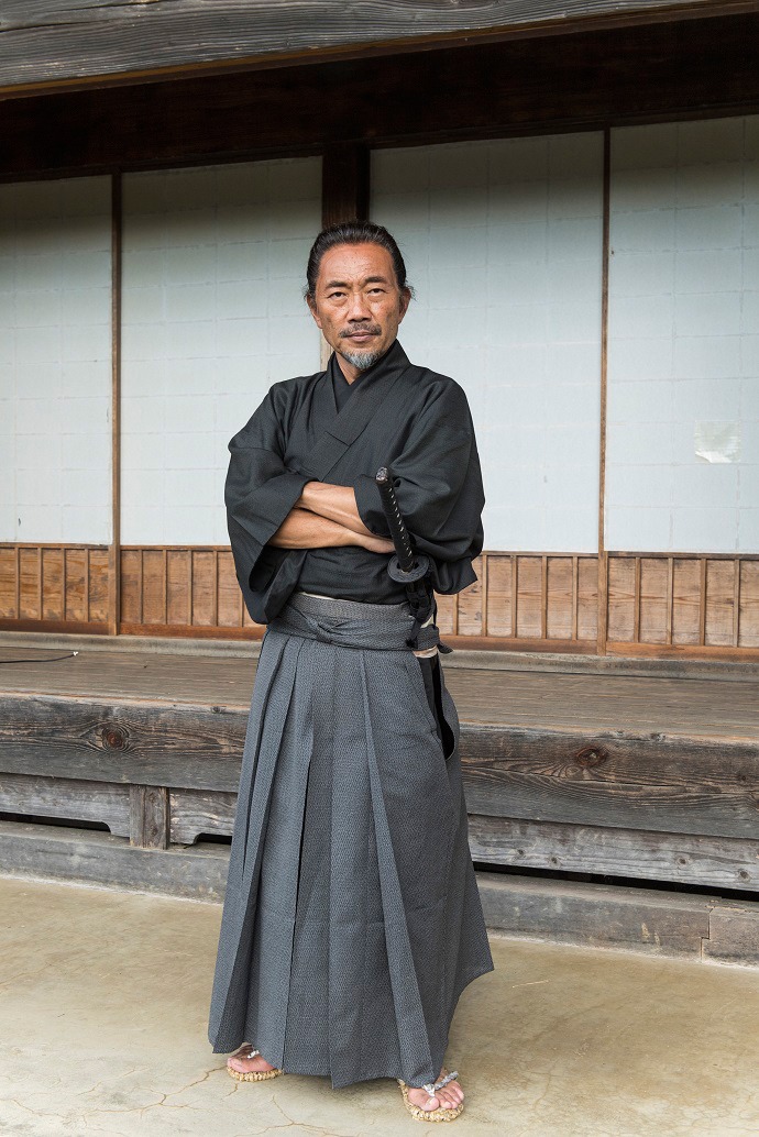 竹中直人扮する和知平左衛門。