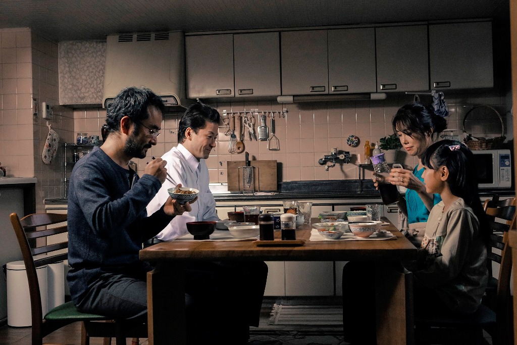 「淵に立つ」 (c)2016映画「淵に立つ」製作委員会/COMME DES CINEMAS