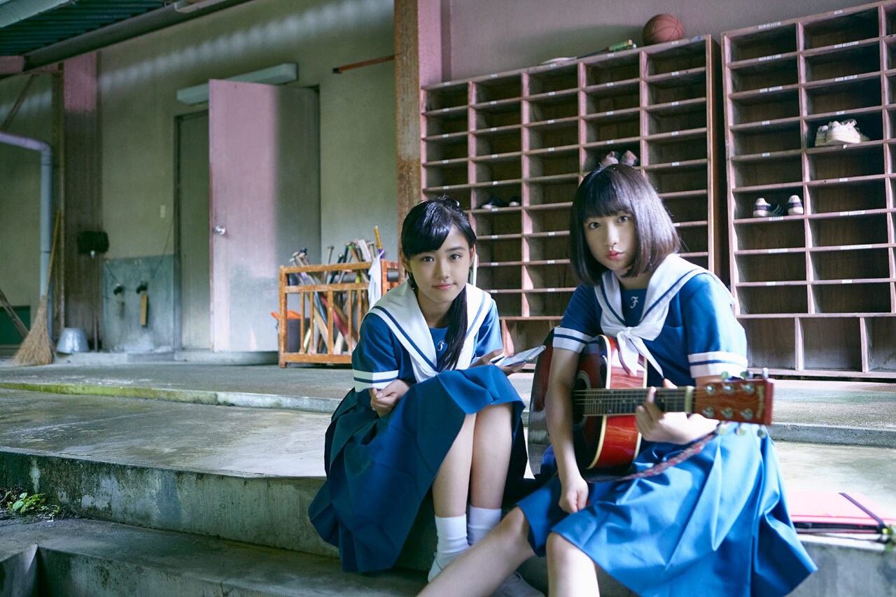 はらはらなのか。 [Blu-ray] 監督:酒井麻衣, 出演:原 菜乃華, 松井玲奈 Amazon.co.jp: はらはらなのか。 [Blu-ray] : 原 菜乃華, 松井