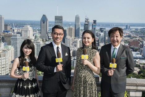 モンロワイヤル公園にて。左から志田未来、中井貴一、長澤まさみ、君塚良一。