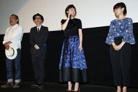 左から藤竜也、リリー・フランキー、上野樹里、タナダユキ。