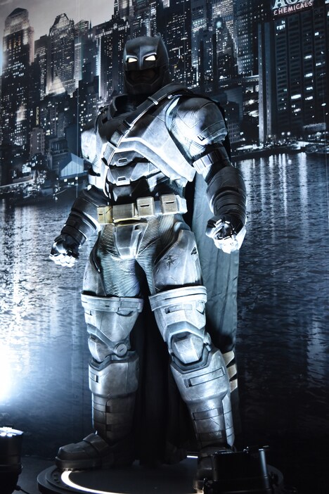 アーマード・バットマン(1/1スケール)