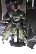 伊藤英明による「CAMOUFLAGE BATMAN」。