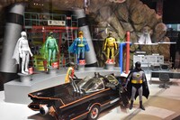 1966年公開の「バットマン オリジナル・ムービー」のシーンを再現したジオラマ。