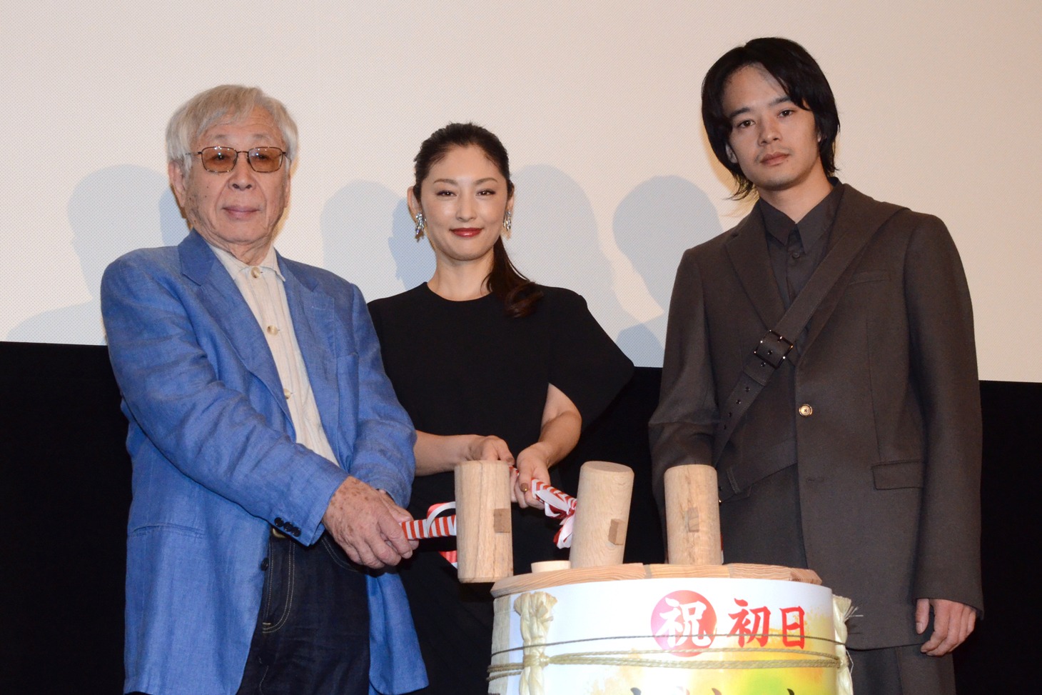 「だれかの木琴」初日舞台挨拶の様子。