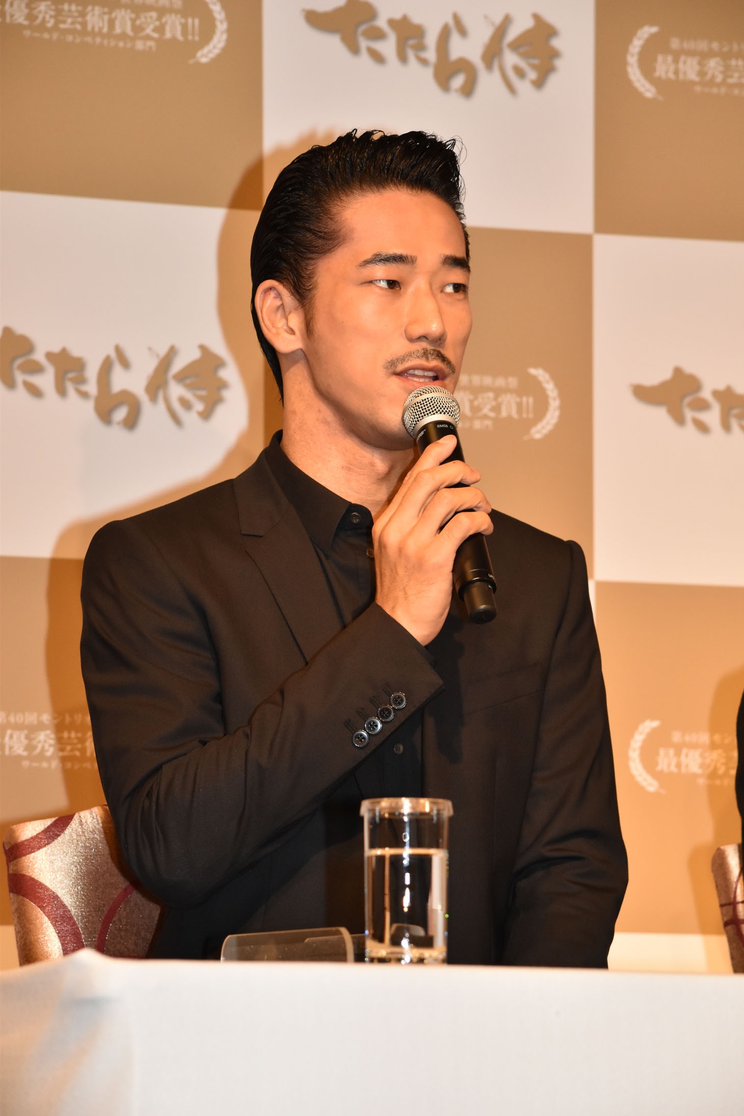 小林直己