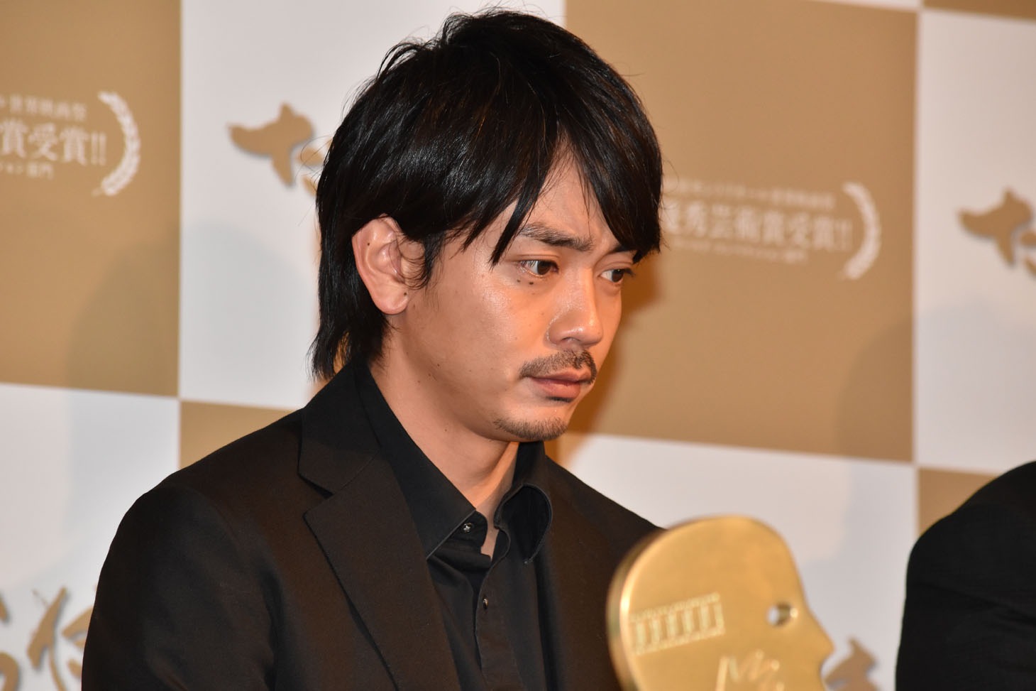 青柳翔