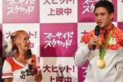 左から小林リナ、ベイカー茉秋。