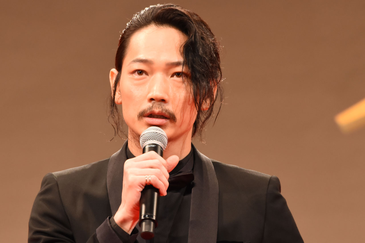 綾野剛
