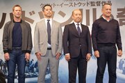 左からアーロン・エッカート、出口適氏、滝川裕己氏、トム・ハンクス。