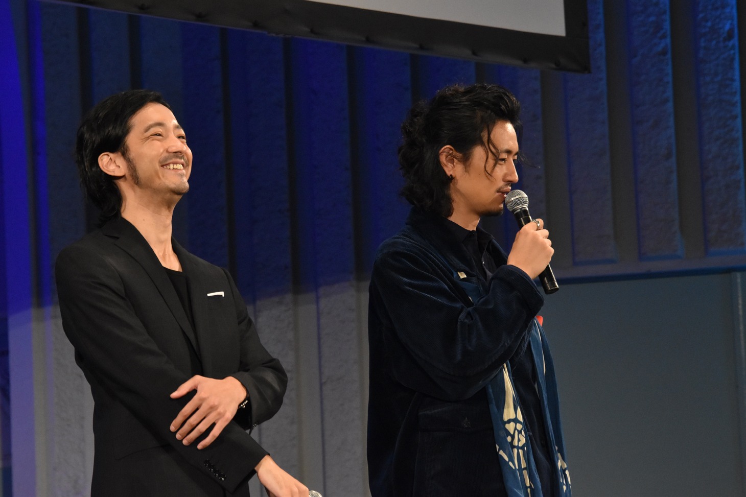 左から金子ノブアキ、齊藤工（斎藤工）。