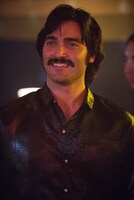 「エブリバディ・ウォンツ・サム!! 世界はボクらの手の中に」新場面写真。マクレイノルズ役のタイラー・ホークリン。