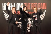 左からEXILE TAKAHIRO、斎藤工、登坂広臣。