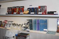 会場にて販売されているグッズの数々。