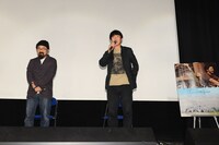 「オーバー・フェンス」トークイベントにて、左から山下敦弘、松江哲明。