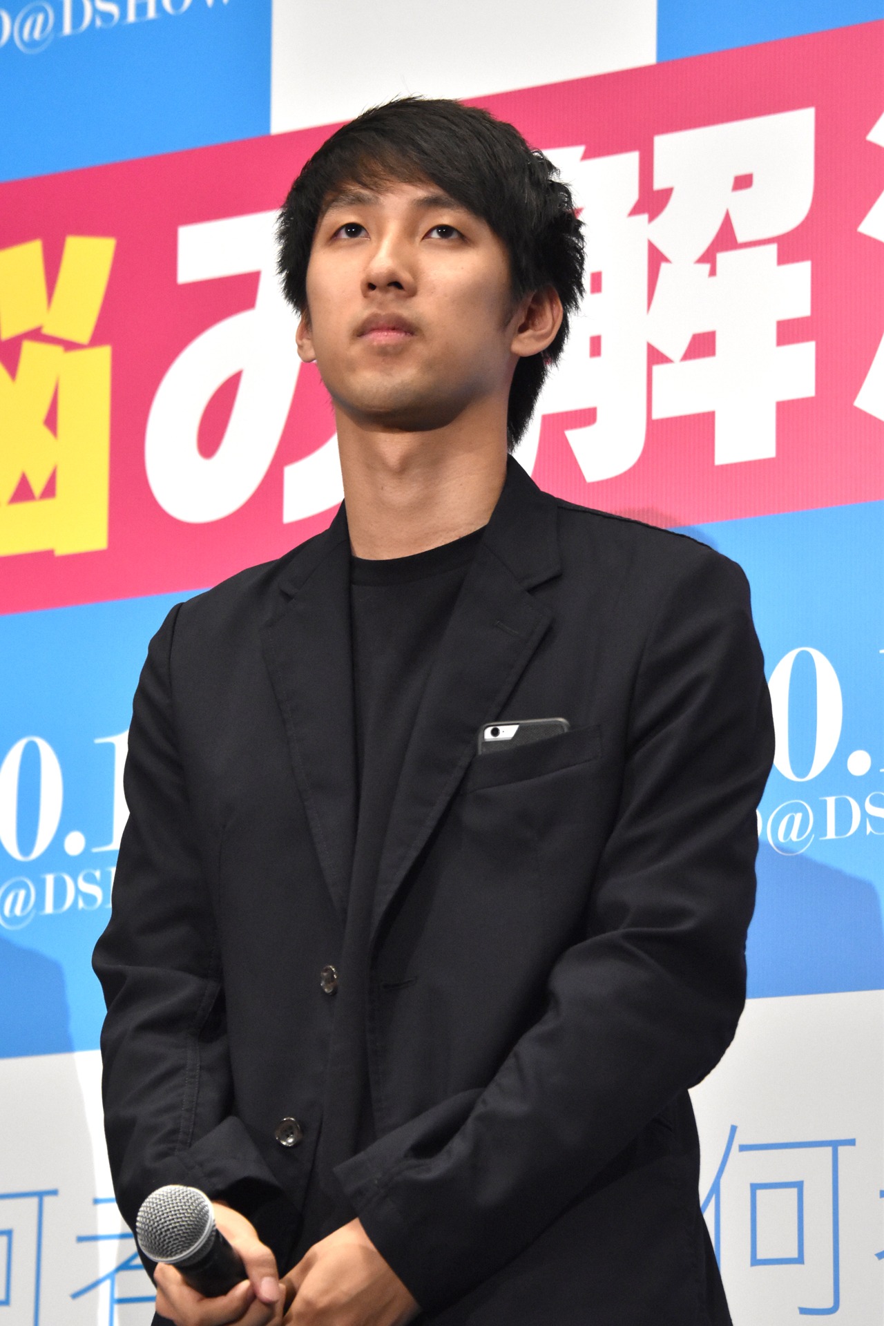 朝井リョウ