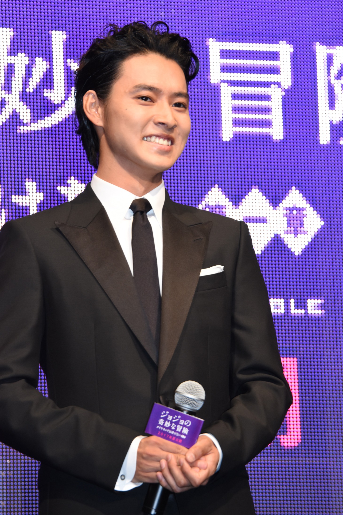 山崎賢人