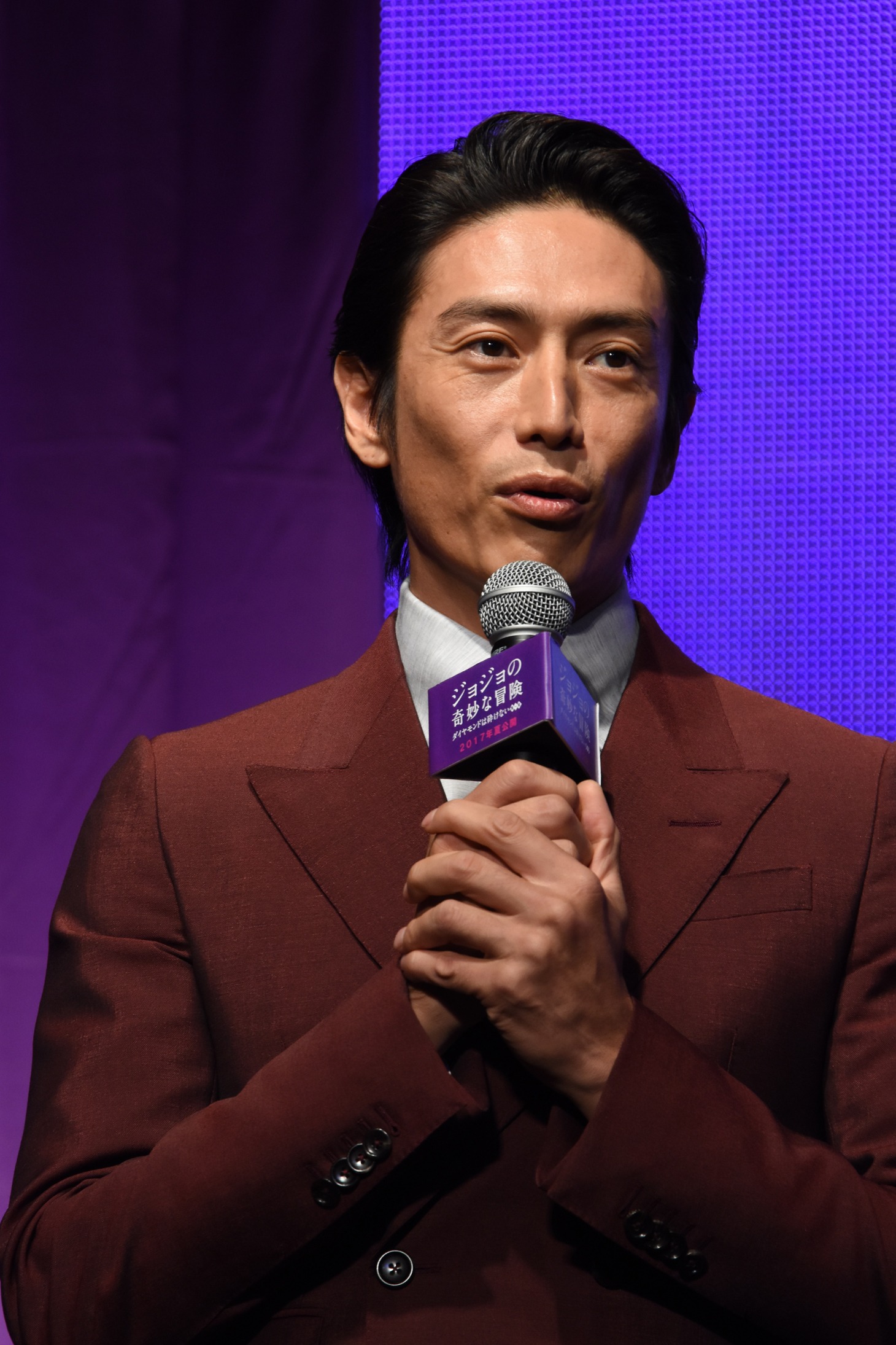 伊勢谷友介