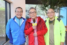 スリーアミーゴスの3人。左から小野武彦、北村総一朗、斉藤暁。