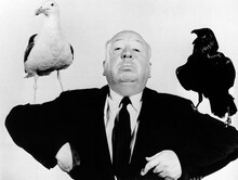 アルフレッド・ヒッチコック（写真提供：Mirrorpix / Newscom / ゼータ イメージ）