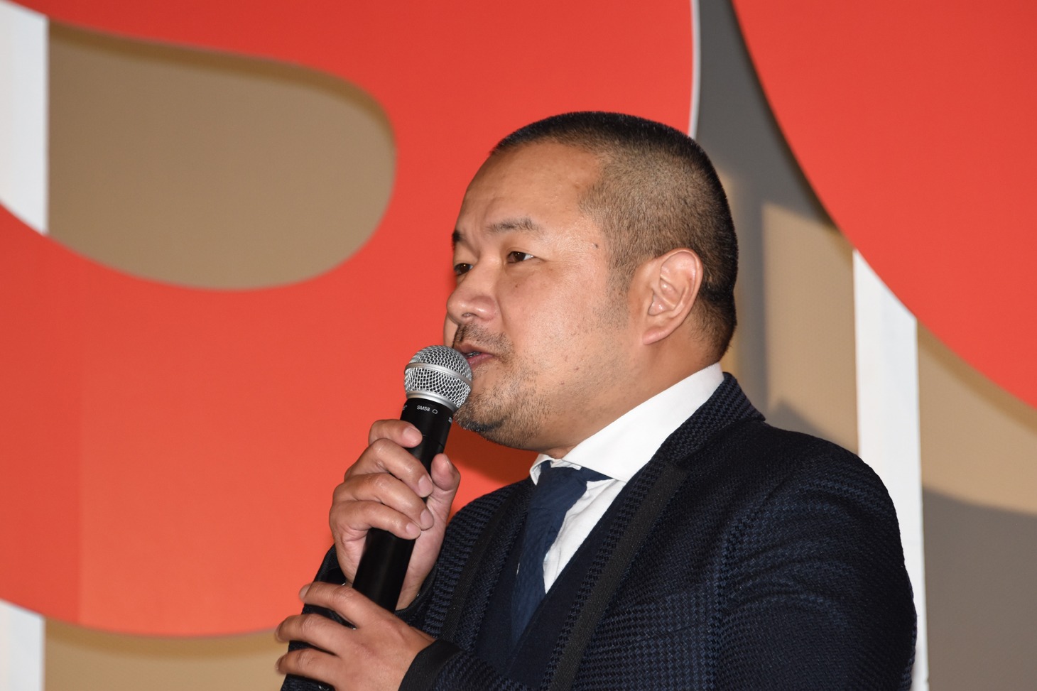 大根仁