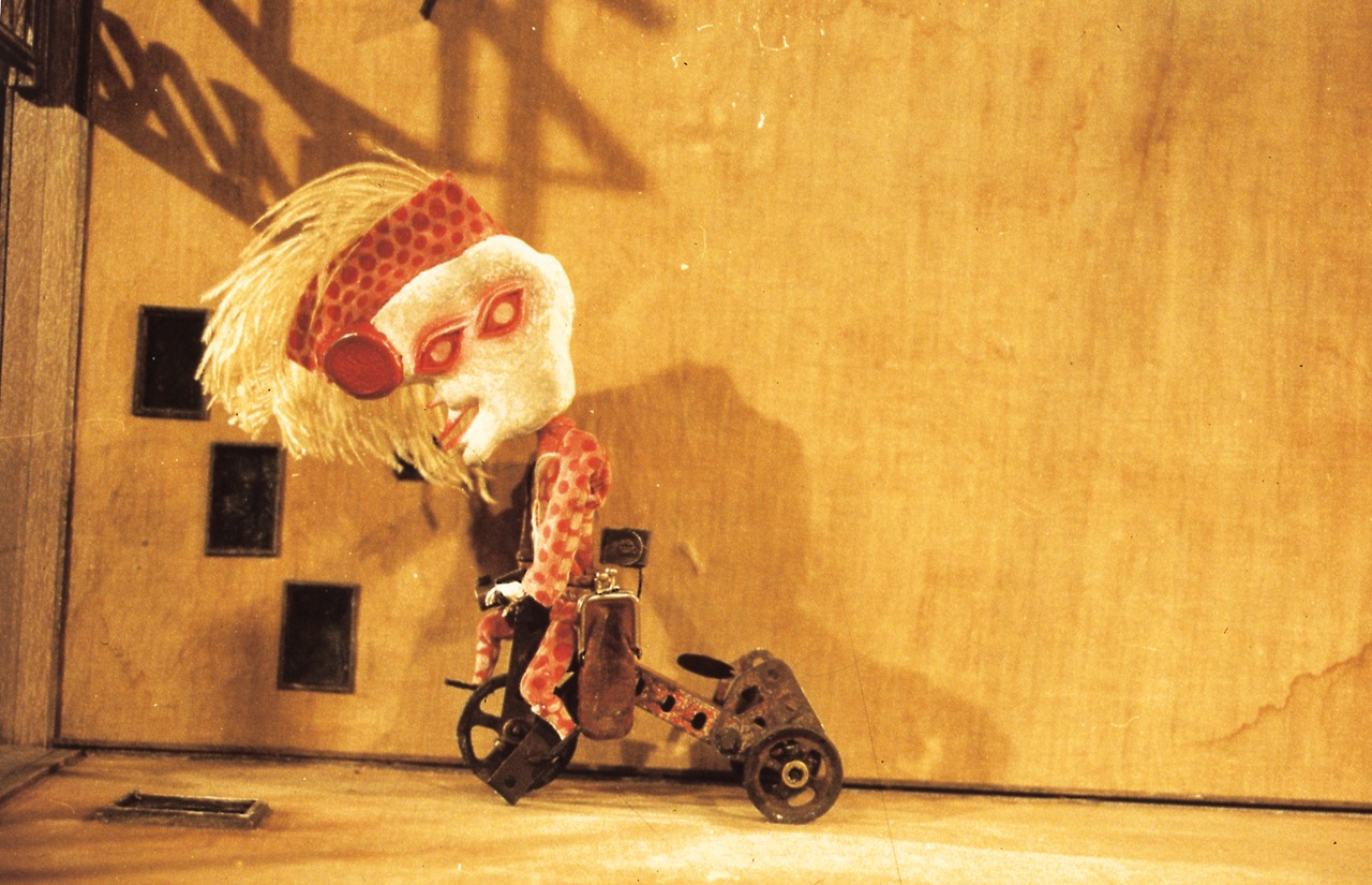 「ブラザーズ・クエイ短編作品集 I」 All films distributed under license from British Film Institute and Koninck Studios.